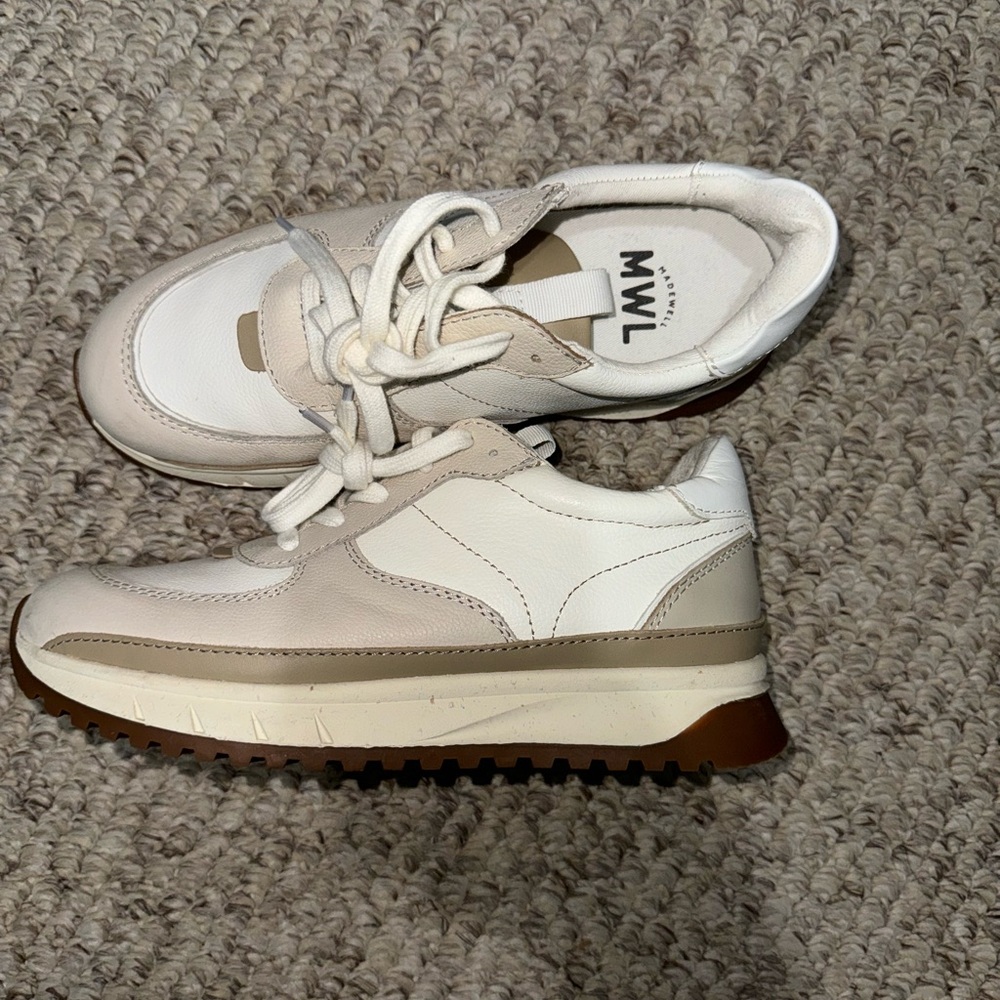 Women’s size 7 Madewell sneakers